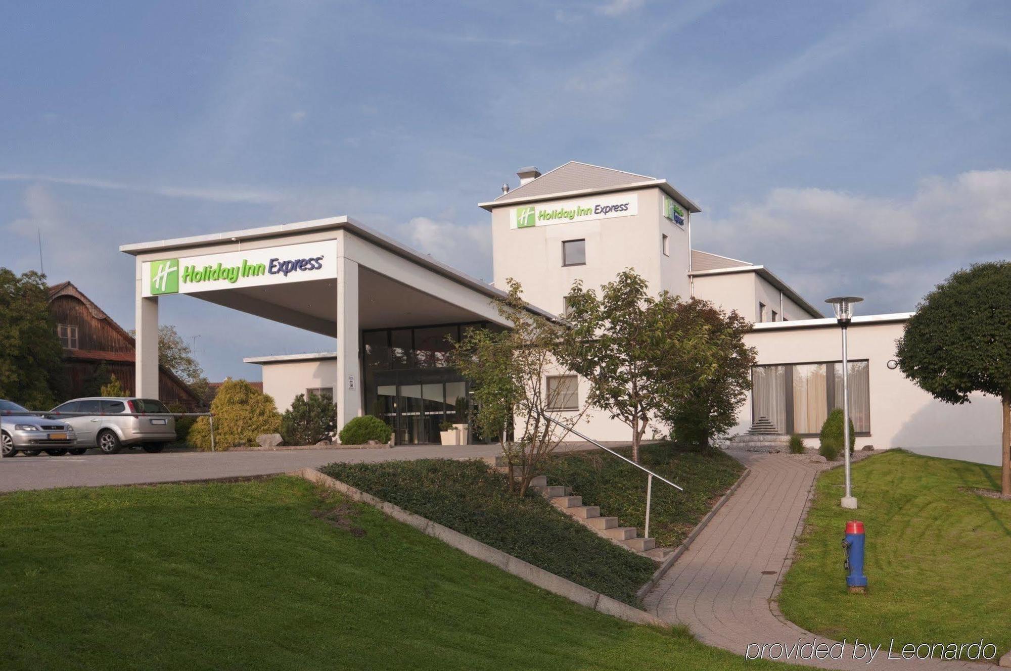 Holiday Inn Express Luzern-Neuenkirch, An Ihg Hotel Rothenburg Extérieur photo